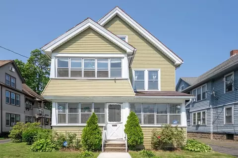 18-20 Eldridge St, Springfield, MA 01108