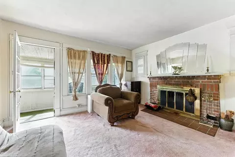 Living - 18-20 Eldridge St, Springfield, MA 01108 photo 3 of 3