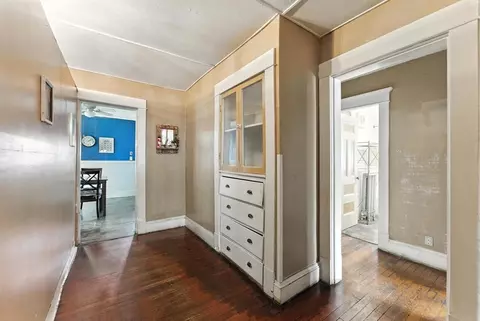 Entry Way - 18-20 Eldridge St, Springfield, MA 01108 photo 1 of 1
