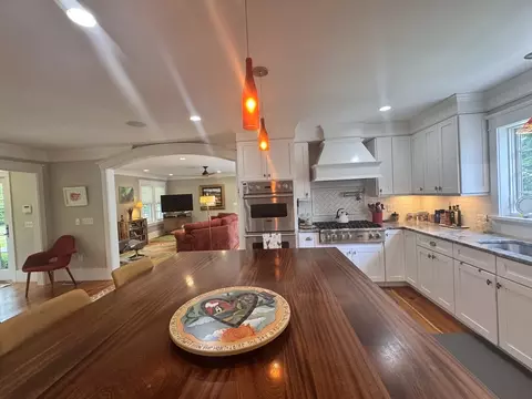 86 Prospect St, Marshfield, MA 02050
