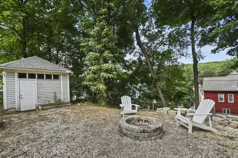 38 Circuit Ave E, Worcester, MA 01603 photo 32