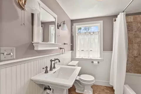 Bath - 101 Conant, Danvers, MA 01923 photo 2 of 2