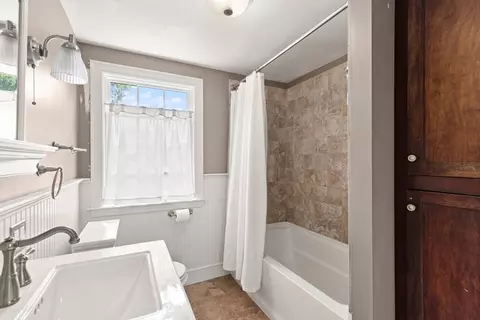 Bath - 101 Conant, Danvers, MA 01923 photo 1 of 2