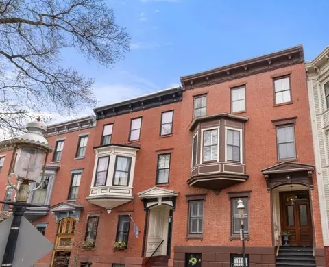 24 Cordis #2-2, Charlestown, MA 02129