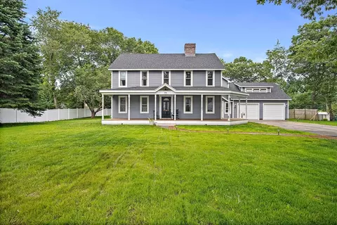 16 Matthews Trl, Plymouth, MA 02360