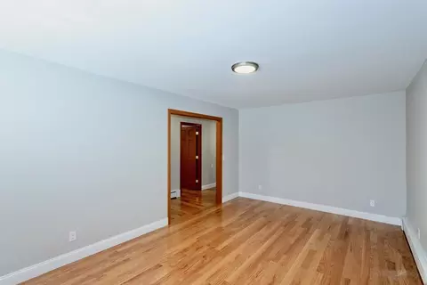 254 Redlands St, Springfield, MA 01104 photo 22