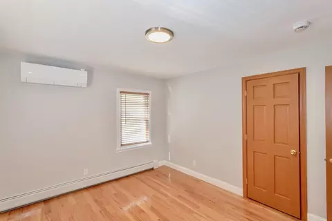 254 Redlands St, Springfield, MA 01104 photo 18