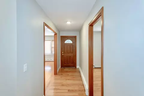 254 Redlands St, Springfield, MA 01104 photo 16