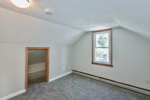 254 Redlands St, Springfield, MA 01104 photo 25