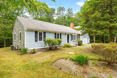 66 Chuckles, Marstons Mills, MA 02648