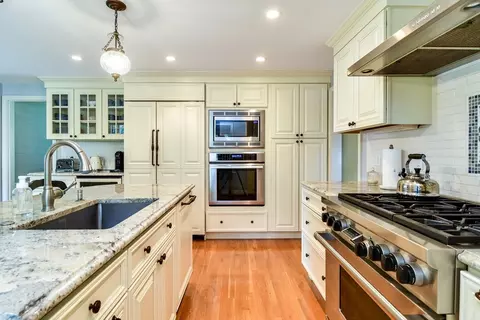 2 Wildwood Rd, Dover, MA 02030 photo 12