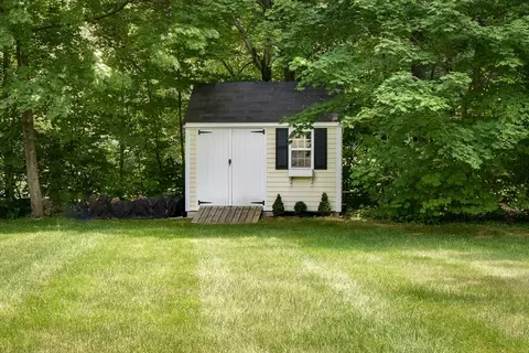 2 Wildwood Rd, Dover, MA 02030 photo 27