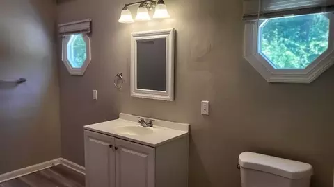 44 Mill St, Warren, MA 01083 photo 10