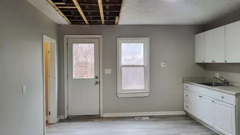 44 Mill St, Warren, MA 01083 photo 21