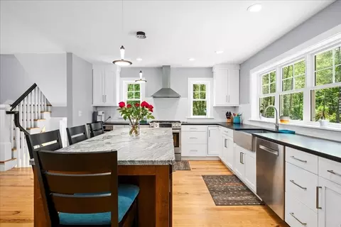86 Lyman Rd, Berlin, MA 01503 photo 3