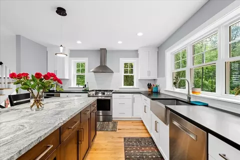 86 Lyman Rd, Berlin, MA 01503 photo 4
