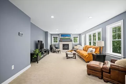 86 Lyman Rd, Berlin, MA 01503 photo 8