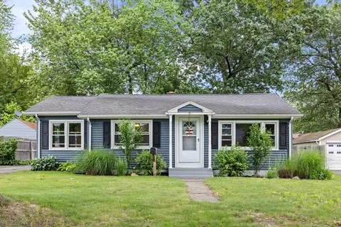 41 Yvette St, Chicopee, MA 01020