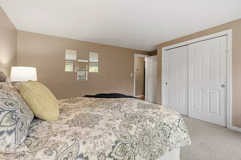 7 Robbins Rd, Ayer, MA 01432 photo 19