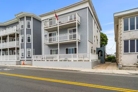 92 Winthrop Shore Dr #2, Winthrop, MA 02152
