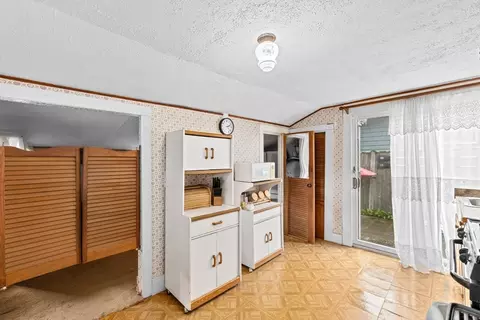 15 Sixth St, Wareham, MA 02558 photo 28