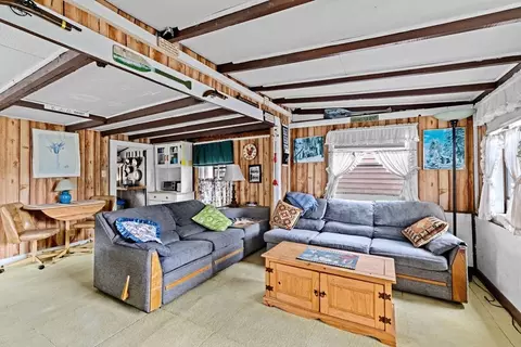 15 Sixth St, Wareham, MA 02558 photo 10
