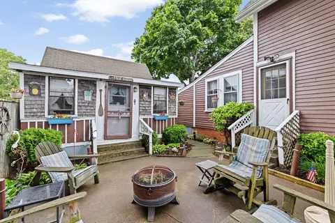 15 Sixth St, Wareham, MA 02558 photo 7