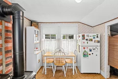 15 Sixth St, Wareham, MA 02558 photo 26