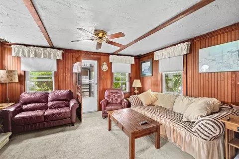 15 Sixth St, Wareham, MA 02558 photo 20