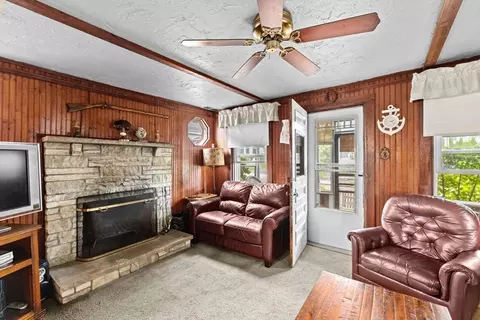 15 Sixth St, Wareham, MA 02558 photo 19