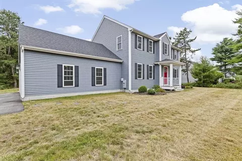 252 Charge Pond Rd, Wareham, MA 02571 photo 4