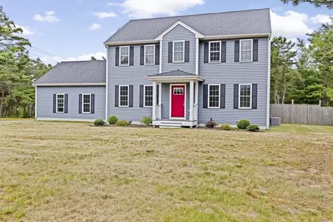 252 Charge Pond Rd, Wareham, MA 02571 photo 2