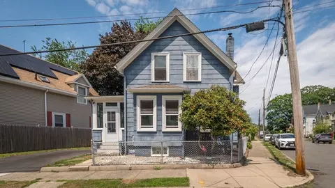 36 Clarendon Ave, Lynn, MA 01902