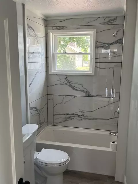 Bath - 22 Queen St, Fall River, MA 02724 photo 1 of 2