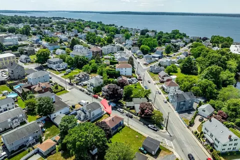 View/Area - 22 Queen St, Fall River, MA 02724 photo 1 of 5
