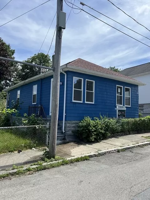 Exterior - 22 Queen St, Fall River, MA 02724 photo 3 of 3