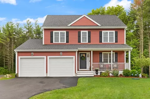 187 Run Brook Cir, Taunton, MA 02780