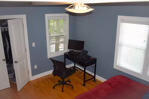 Bedroom - 23 Beech St #2, Framingham, MA 01702 photo 2 of 4