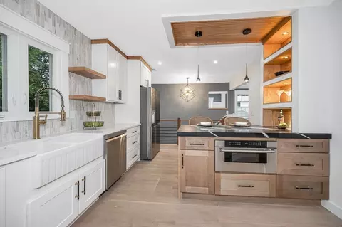 877 Main St, Reading, MA 01867 photo 18