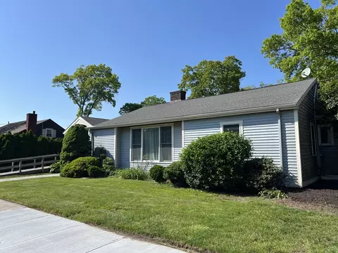 Exterior - 574 Florence St, Fall River, MA 02720 photo 3 of 5