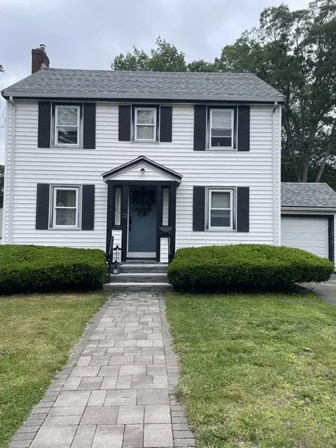 23 Hills St, Randolph, MA 02368