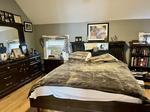 211 Buffinton St, Fall River, MA 02721 photo 7