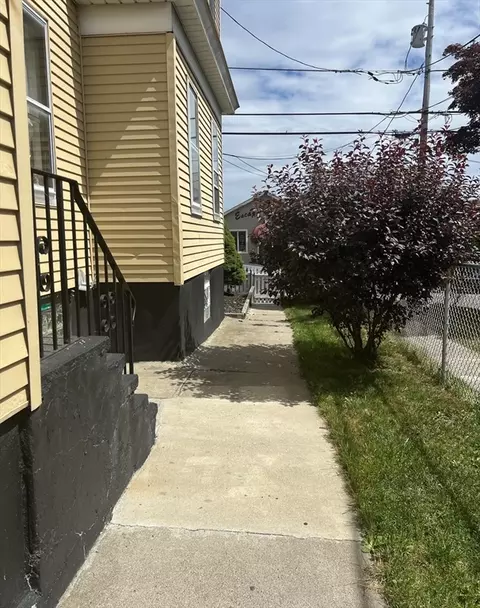 211 Buffinton St, Fall River, MA 02721 photo 2