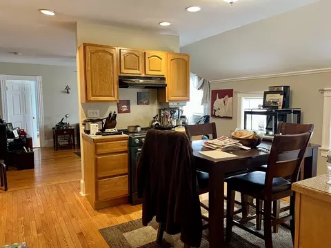 211 Buffinton St, Fall River, MA 02721 photo 6