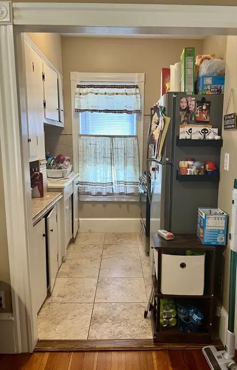 211 Buffinton St, Fall River, MA 02721 photo 9