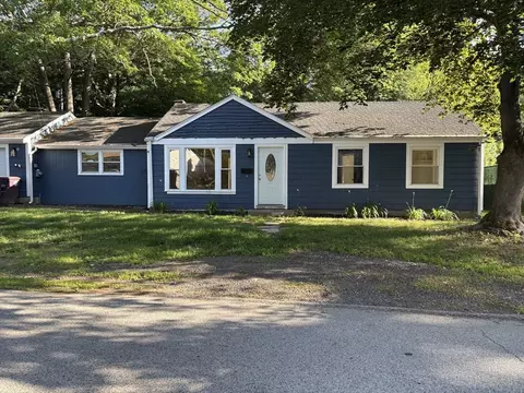215 Jaffrey St, Weymouth, MA 02188
