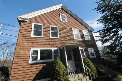 786 Cabot St, Beverly, MA 01915
