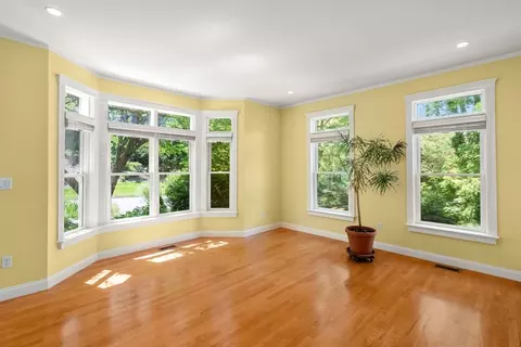 15 Montclair Dr, Worcester, MA 01609 photo 12