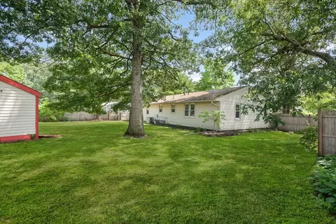 Exterior - 20 Terry Ln E, Wareham, MA 02571 photo 7 of 8