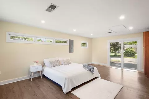 Bedroom - 20 Terry Ln E, Wareham, MA 02571 photo 1 of 10
